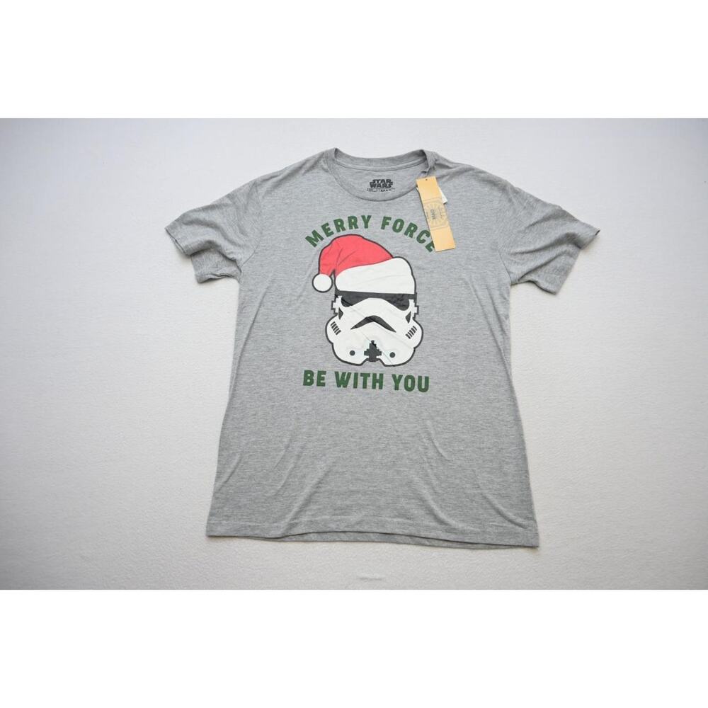 Star Wars Christmas‎ Tee Shirt Gray Graphic Short Sleeve Mens Medium NWT